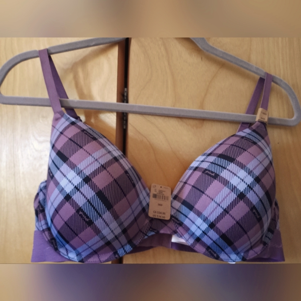 36D Victoria Secret "Pink" Bra